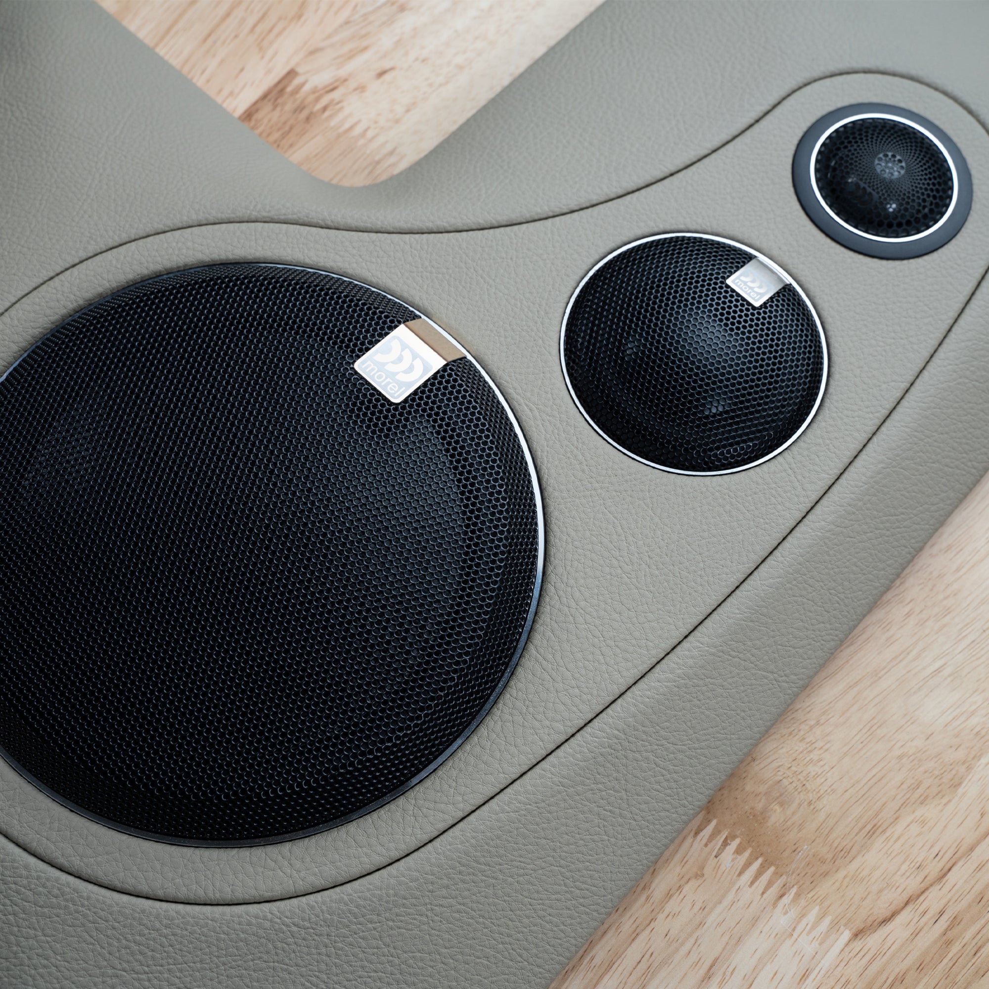 67-72_F100_Speakers-2.jpg__PID:b1eef1e7-a152-4257-8edd-49a9486ea7be