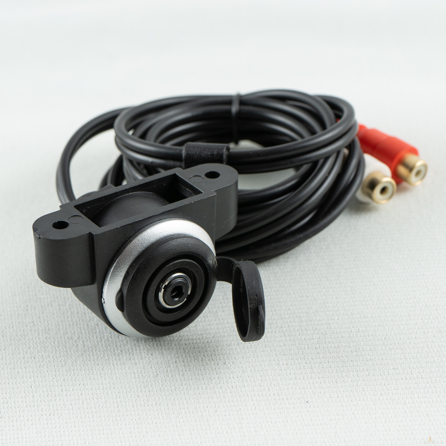 Waterproof 3.5MM Aux In to RCA